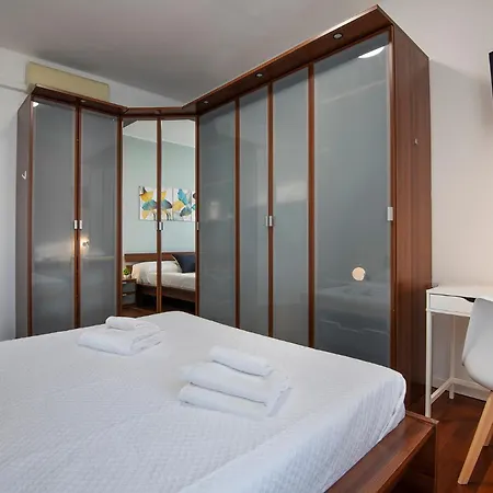 Fiore Milanese - San Siro, Fiera & Life - Rinnovamento Facciata Palazzo In Corso Διαμέρισμα *